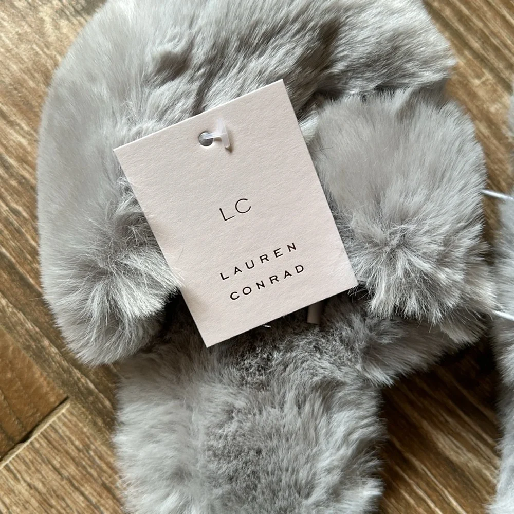 NWT LC Lauren Conrad Fuzzy Slippers - Picture 3 of 5